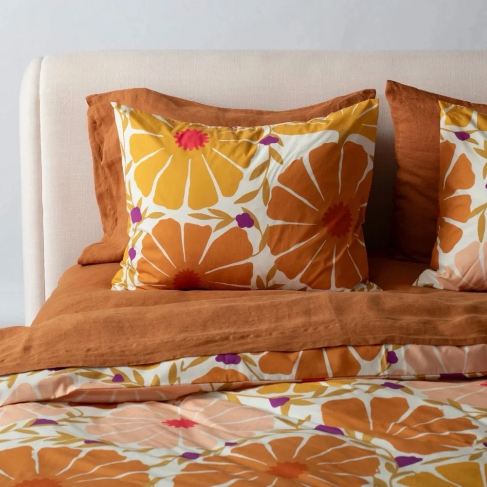 NEW Schoolhouse Sunburst Floral Yellow King Pillow Sham (Set of 2)